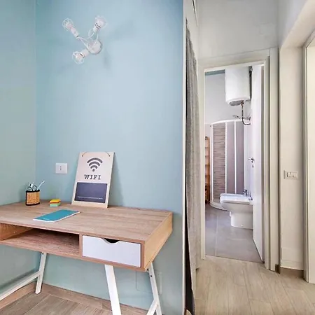 Casa Luna - Appartamento Vicino Al Centro Novara Exterior photo